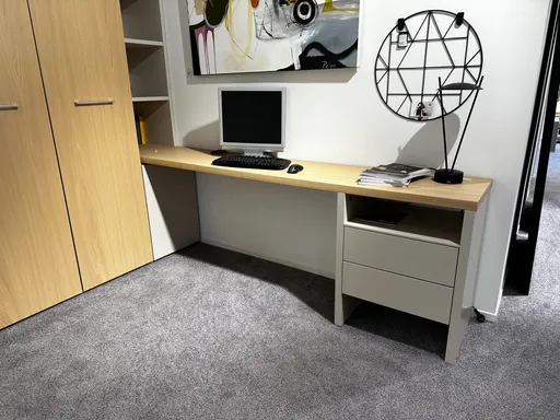 Apartment 3900 Zusammenstellung von Contur